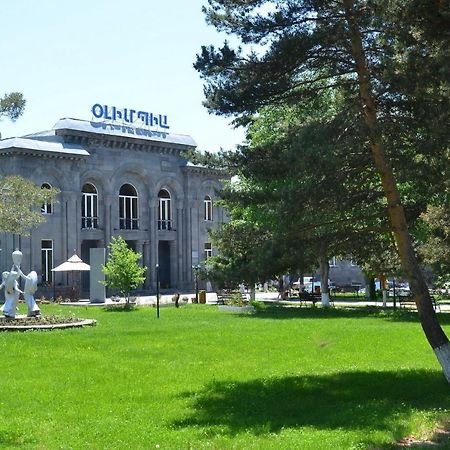 מלון Jermuk Olympia Sanatorium מראה חיצוני תמונה